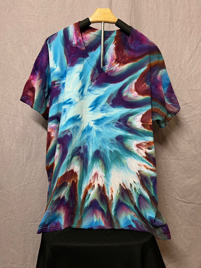 V-Neck T-Shirt - Unisex 2XL - Psychedelic Roll, Blue Dream